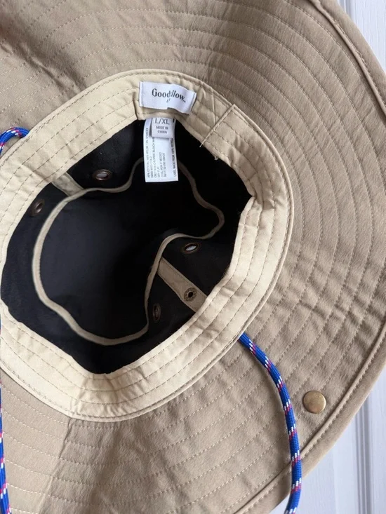 Goodfellow Green Bucket Hat - Picture 2 of 3